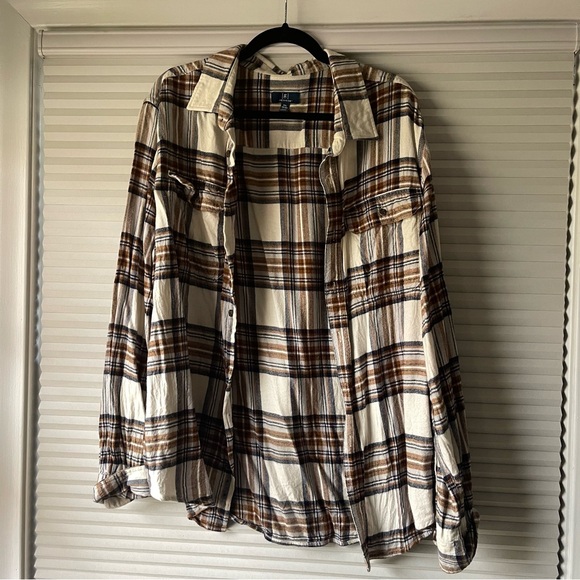 Flannel - Picture 2 of 5